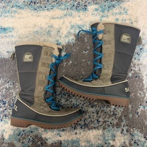 SOREL boots